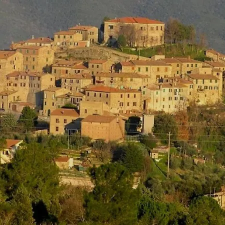 L'oliviera, Feriehus Pari